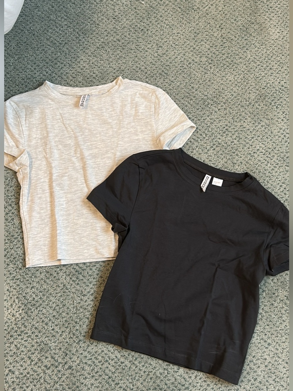 H&M cropped tshirts